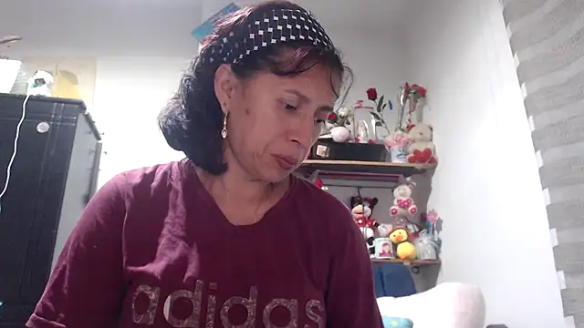 Snapshot of sexy_mary_69 chatting on 11, 10, 2025 sexy mary 69 online show from 11, 10, 2025