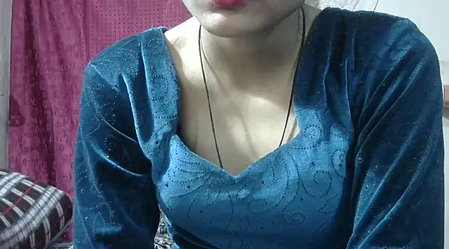 Snapshot of Aayesha chatting on 22, 12, 2024 Aayesha online show from 22, 12, 2024
