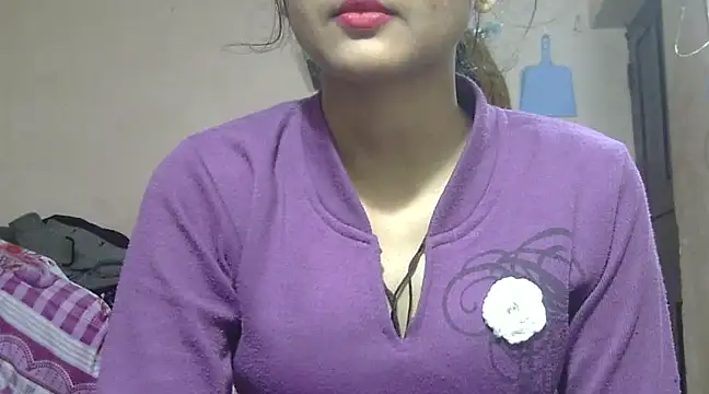 Snapshot of Aayesha chatting on 14, 1, 2025 Aayesha online show from 14, 1, 2025