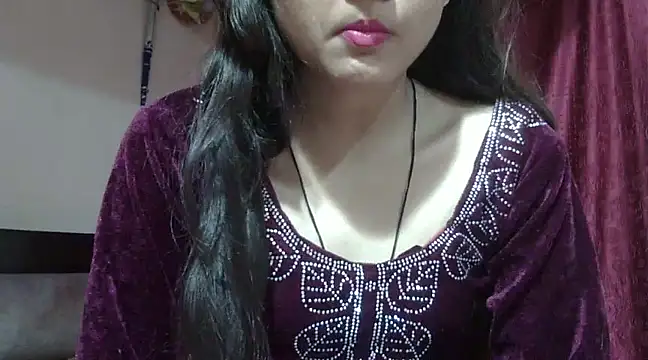 Snapshot of Aayesha chatting on 8, 3, 2025 Aayesha online show from 8, 3, 2025