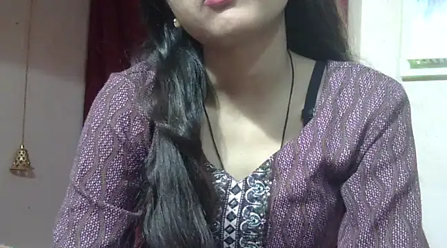 Snapshot of Aayesha chatting on 19, 3, 2025 Aayesha online show from 19, 3, 2025