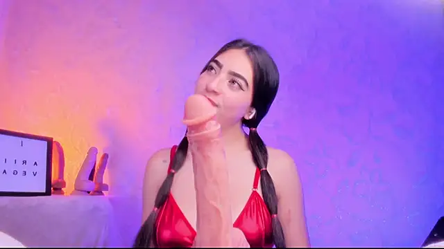 Snapshot of Arii_vega_ chatting on 15, 2, 2025 Arii vega online show from 15, 2, 2025