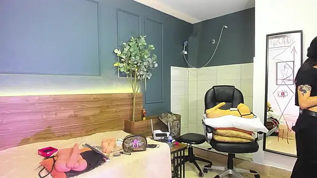 megan morgan01 online show from 15, 4, 2026