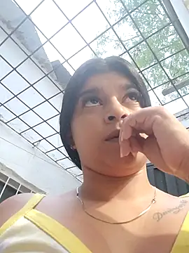 Snapshot of naughty-girl01 chatting on 2, 1, 2025 naughty-girl01 online show from 2, 1, 2025