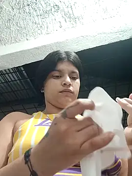 Snapshot of naughty-girl01 chatting on 24, 1, 2025 naughty-girl01 online show from 24, 1, 2025