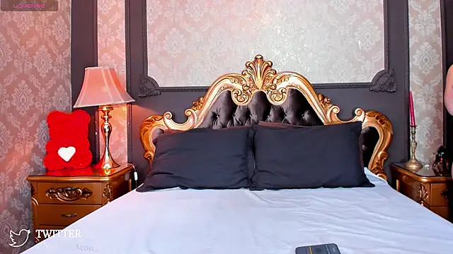 NahomiAcosta online show from 2, 3, 2025