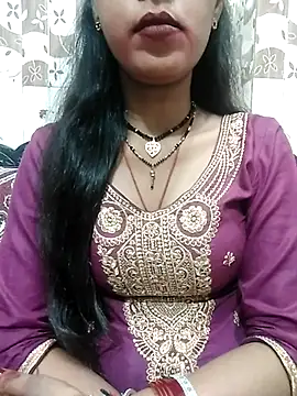 Snapshot of Sharmila-Singh chatting on 7, 3, 2025 Sharmila-Singh online show from 7, 3, 2025