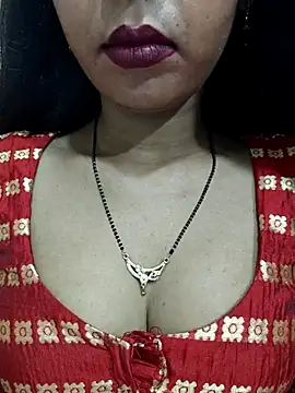 Snapshot of Sharmila-Singh chatting on 7, 7, 2026 Sharmila-Singh online show from 7, 7, 2026