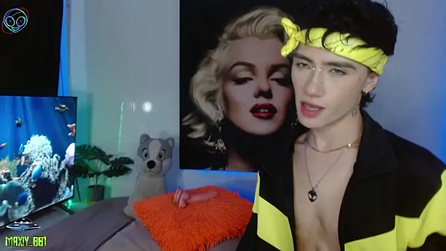 maxiy 001 online show from 21, 11, 2025