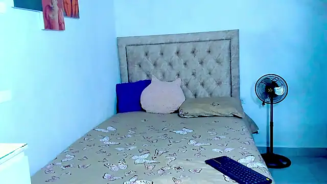 Criss Ariana online show from 9, 1, 2026