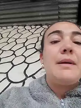 skayhot  online show from 14, 12, 2024