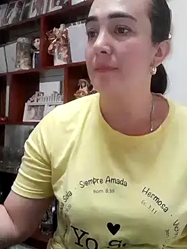 skayhot  online show from 23, 12, 2024