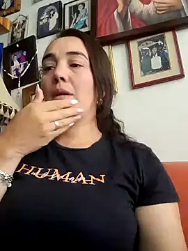 skayhot  online show from 15, 1, 2025