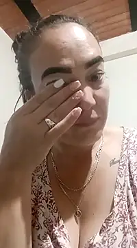 skayhot  online show from 23, 1, 2025