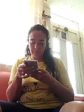 skayhot  online show from 25, 1, 2025