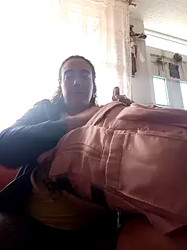 skayhot  online show from 6, 2, 2025