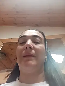 skayhot  online show from 11, 2, 2025