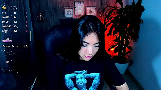 Snapshot of miichael_black chatting on 11, 10, 2025 miichael black online show from 11, 10, 2025
