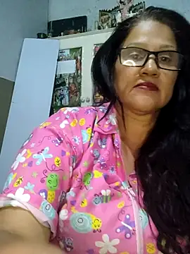 Edged Hot69 online show from 11, 4, 2026