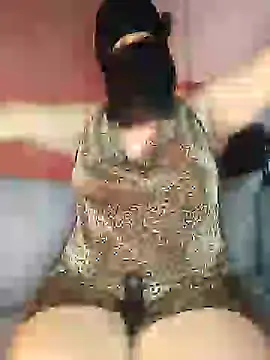 Cat Sharisa online show from 21, 1, 2025