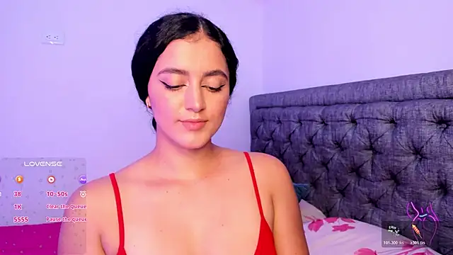 Adhara-zanne online show from 14, 11, 2025