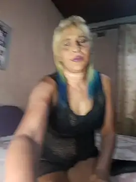 Goodgirlsue 77 online show from 31, 10, 2025