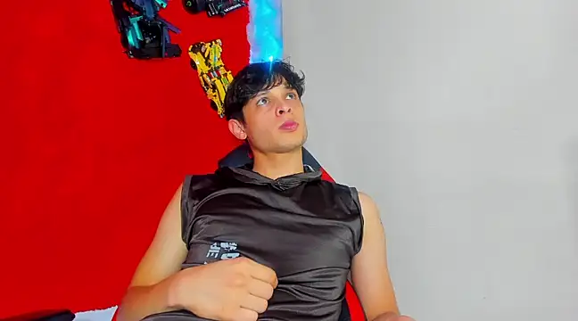 LilOwen  online show from 3, 3, 2025