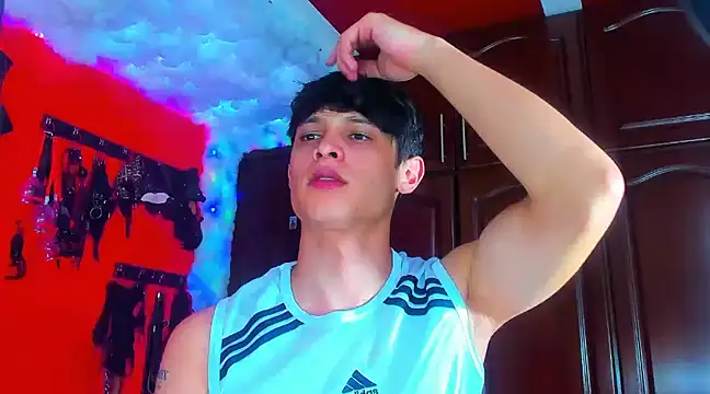 LilOwen  online show from 10, 3, 2025