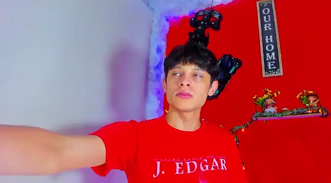 LilOwen  online show from 15, 3, 2025