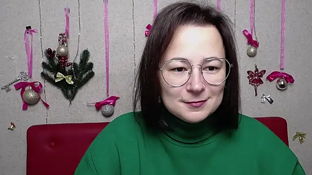 Snapshot of MarieSho chatting on 18, 12, 2024 MarieSho online show from 18, 12, 2024