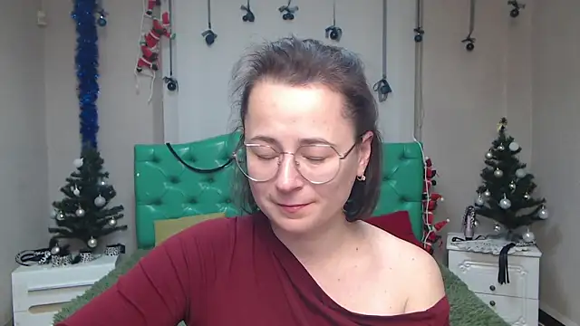 Snapshot of MarieSho chatting on 20, 12, 2024 MarieSho online show from 20, 12, 2024