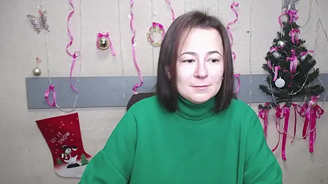 Snapshot of MarieSho chatting on 23, 12, 2024 MarieSho online show from 23, 12, 2024