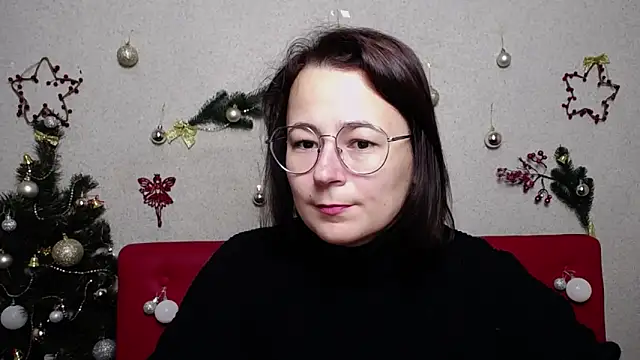Snapshot of MarieSho chatting on 25, 12, 2024 MarieSho online show from 25, 12, 2024