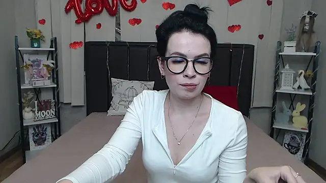 Snapshot of JasmineKouch chatting on 13, 3, 2026 JasmineKouch online show from 13, 3, 2026