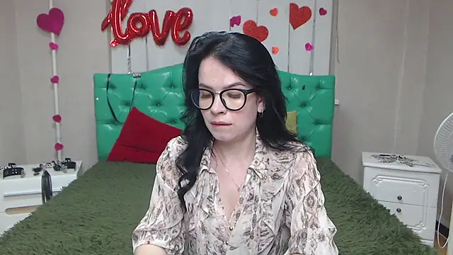 Snapshot of JasmineKouch chatting on 28, 5, 2026 JasmineKouch online show from 28, 5, 2026