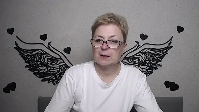 EmiliaGree online show from 31, 5, 2026