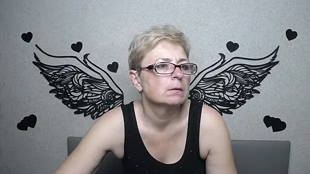 Snapshot of EmiliaGree chatting on 11, 7, 2026 EmiliaGree online show from 11, 7, 2026
