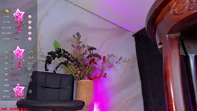 Snapshot of Karla-Ebony chatting on 10, 9, 2025 Karla-Ebony online show from 10, 9, 2025