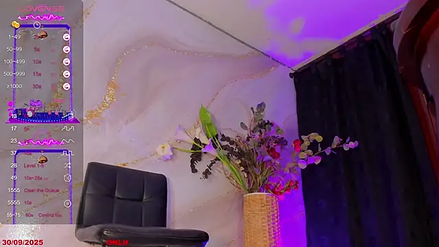 Snapshot of Karla-Ebony chatting on 30, 9, 2025 Karla-Ebony online show from 30, 9, 2025