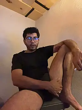 CrazyApachw online show from 27, 3, 2026