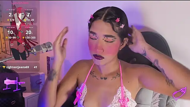 Snapshot of baby_naughty1_ chatting on 13, 2, 2025 baby naughty1 online show from 13, 2, 2025