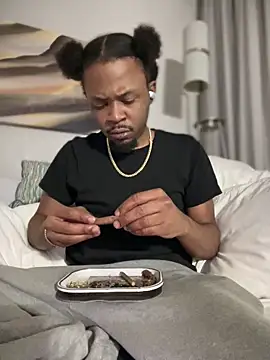 MobyDxck online show from 5, 1, 2025