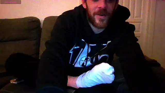 Snapshot of _NakedChef_ chatting on 9, 1, 2026 NakedChef online show from 9, 1, 2026