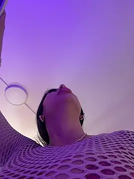 kiim taaylor online show from 21, 2, 2025