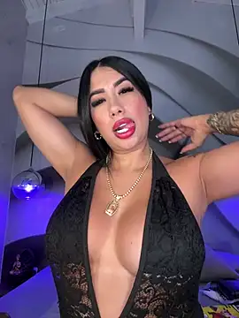 kiim taaylor online show from 4, 3, 2025