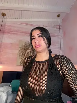 kiim taaylor online show from 5, 3, 2025