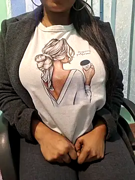 N-Natasha online show from 1, 1, 2025