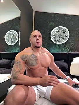 MassimoWalton2 online show from 28, 9, 2025