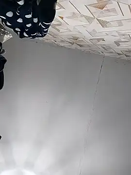 SweetLeila40 online show from 5, 2, 2026