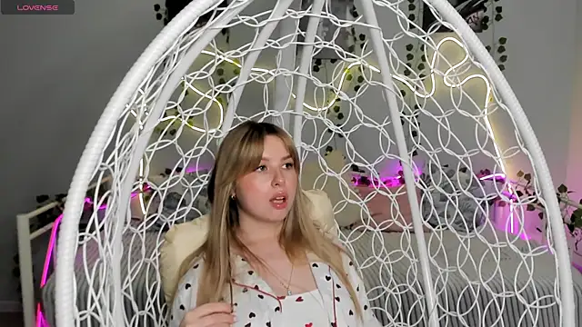 Melissa babs online show from 28, 1, 2025